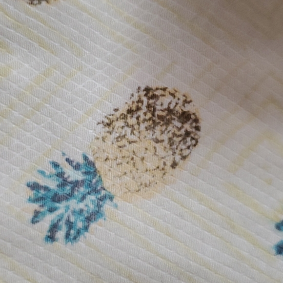 Tommy bahama short sleeve shirt - Picture 4 of 8